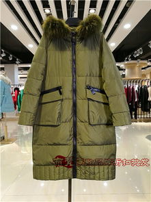 麥中林工廠庫存尾貨清倉走份批發(fā)解析與名牌女裝折扣店名大全